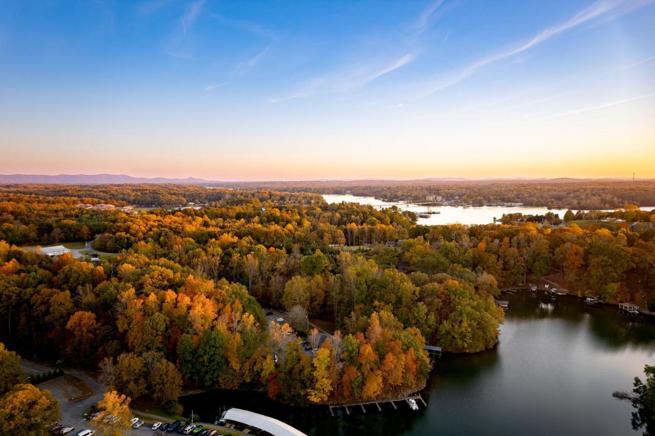 Halesford Harbour Resort - Smith Mountain Lake Moneta Exteriér fotografie